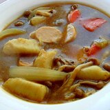 お魚食べてネ❤里芋のカレースープ♪（魚肉ソほか）